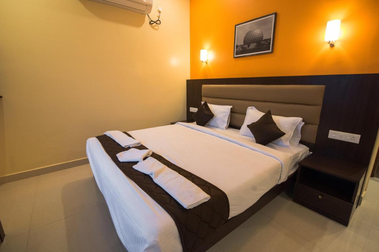 Saffron Vilva Otel Pondicherry Dış mekan fotoğraf