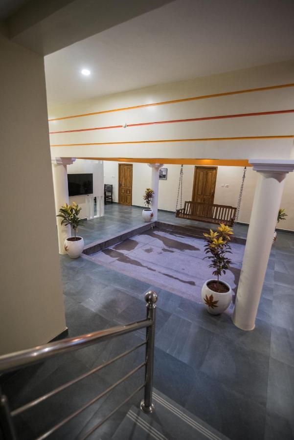 Saffron Vilva Otel Pondicherry Dış mekan fotoğraf