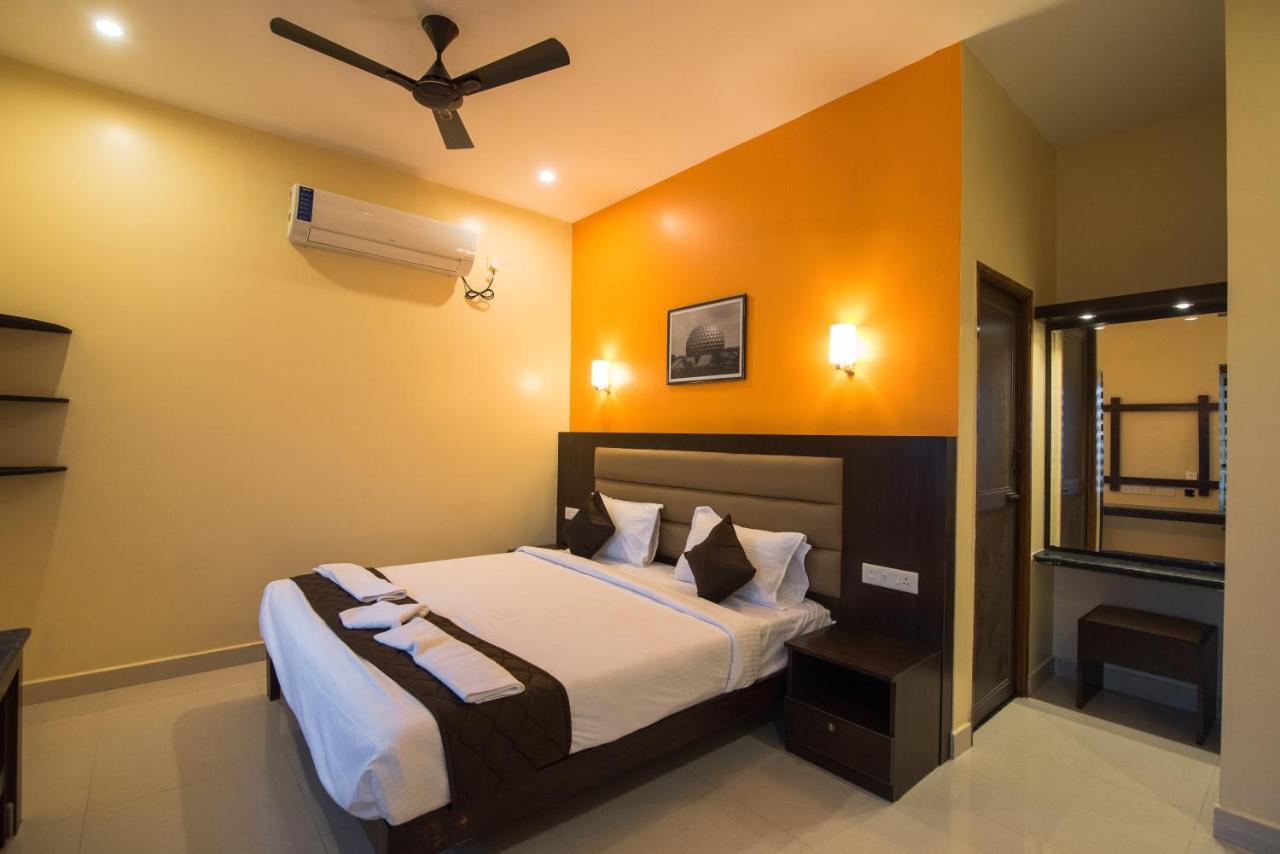 Saffron Vilva Otel Pondicherry Dış mekan fotoğraf