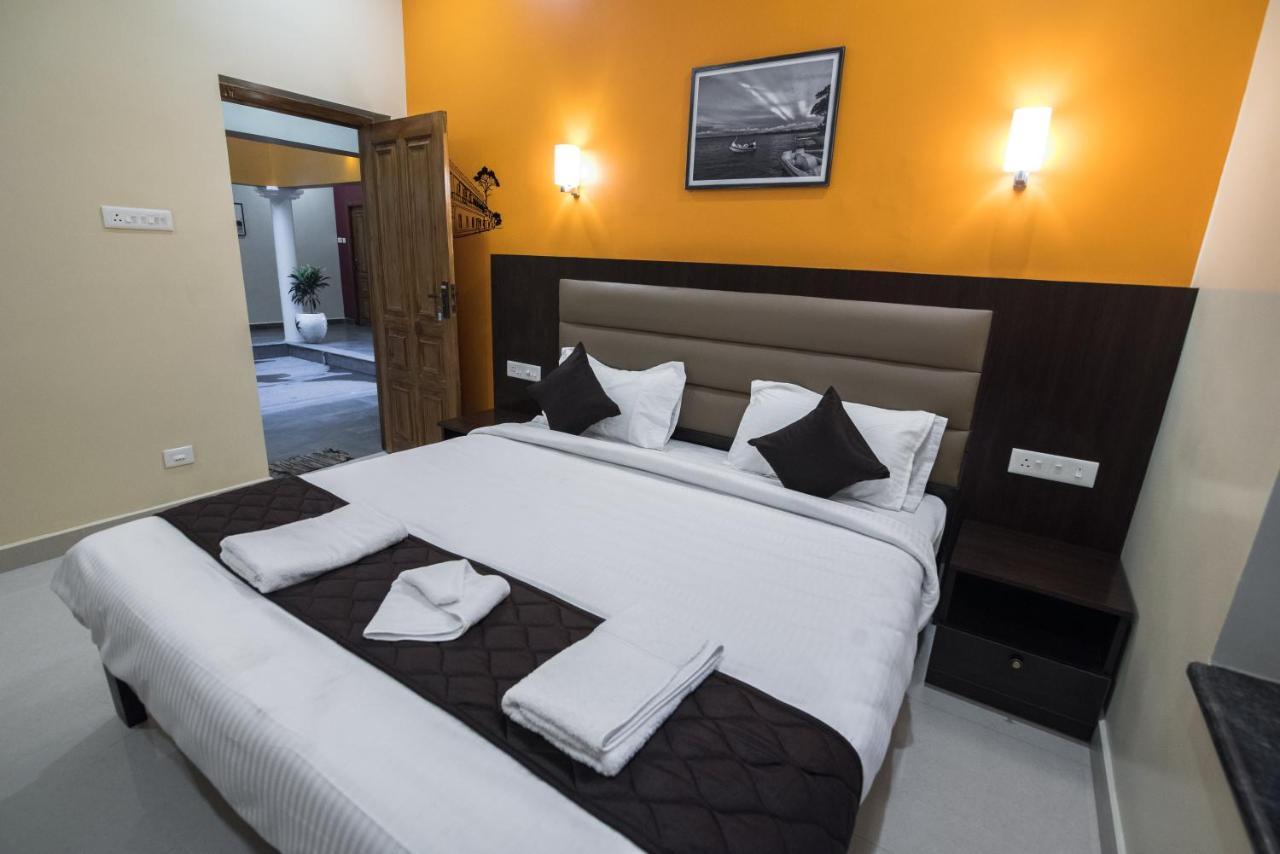 Saffron Vilva Otel Pondicherry Dış mekan fotoğraf