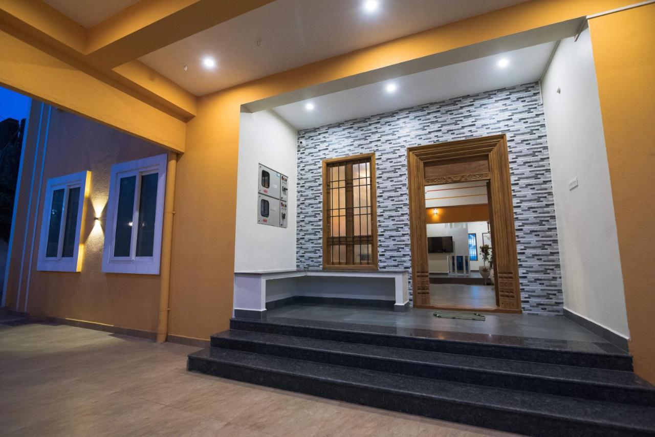 Saffron Vilva Otel Pondicherry Dış mekan fotoğraf