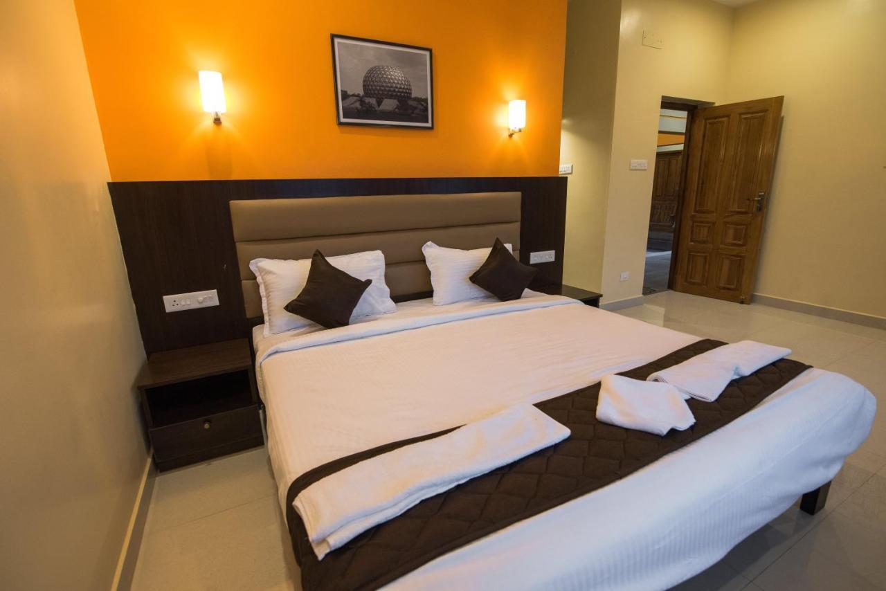 Saffron Vilva Otel Pondicherry Dış mekan fotoğraf