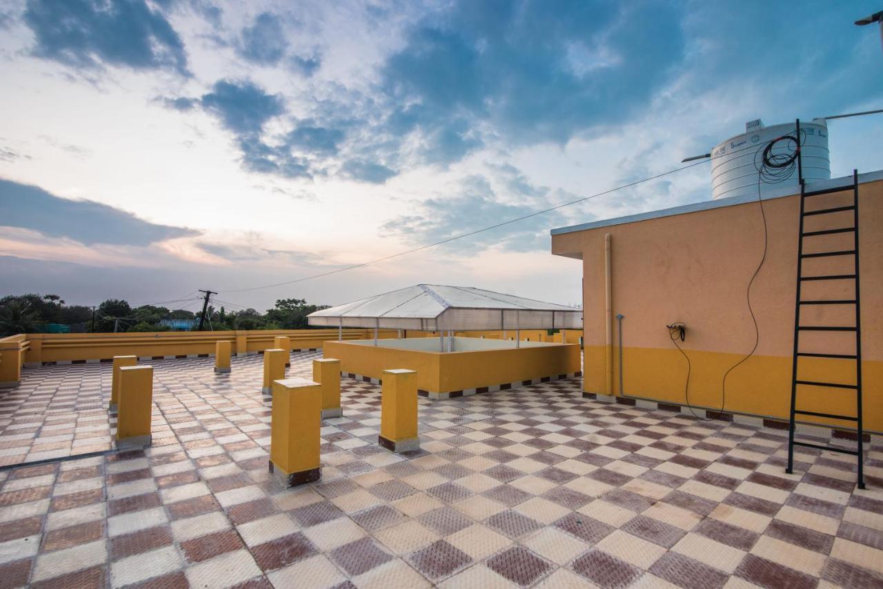 Saffron Vilva Otel Pondicherry Dış mekan fotoğraf