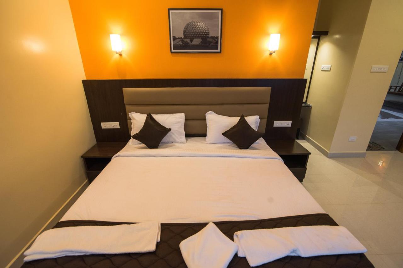 Saffron Vilva Otel Pondicherry Dış mekan fotoğraf